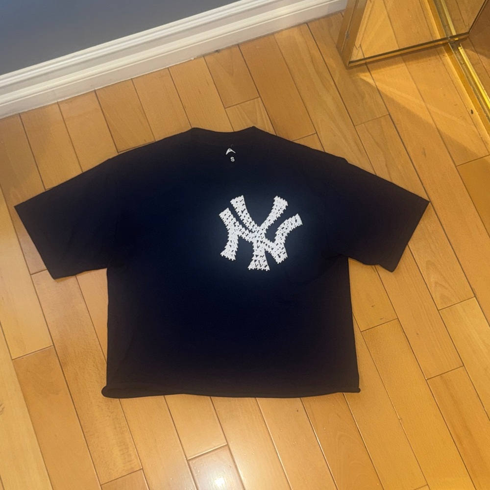 Artificial intelligence shirt